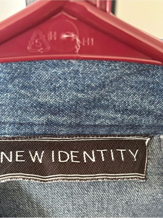 New Identity women Embroidered Dark Blue Denim Jacket with Floral Detail size S 9