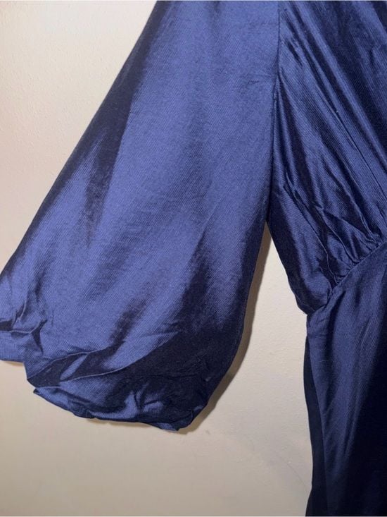 a new day women’s Navy Satin Maxi Robe with Tie Neck size L 60” long 9