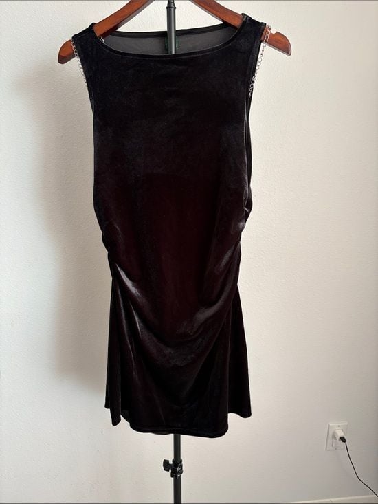 wild fable Black Velvet Mini Dress with Chain Detail 3