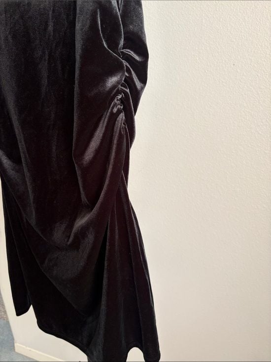 wild fable Black Velvet Mini Dress with Chain Detail 5
