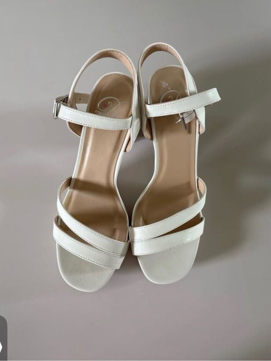 Women's White Strappy Slingback Sandals - Elegant Everyday Style 8 2
