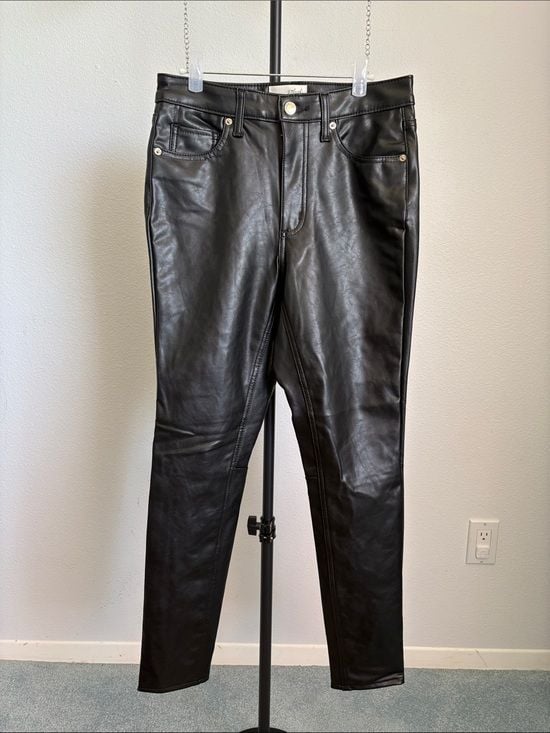Universal Thread Black Faux Leather Skinny Jeans 8R 2