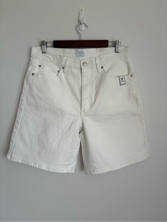 Time and Tru White Denim Women's Shorts size 12 2