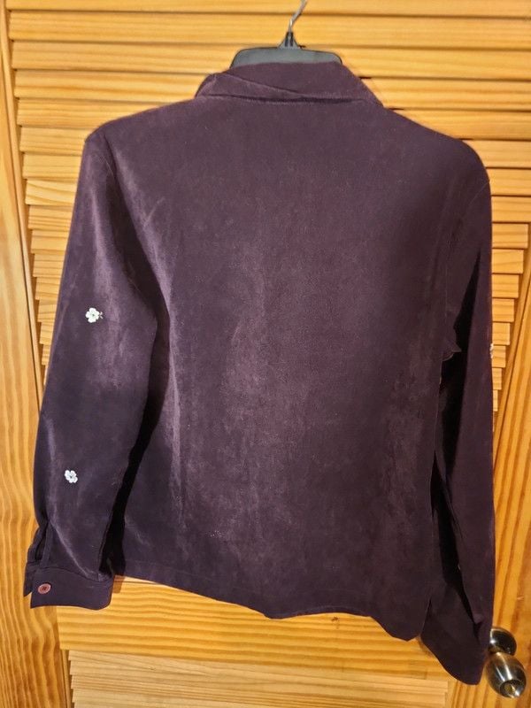 Vintage United Apparel Faux Suede Embroidered Floral Button-Up Shirt Jacket - Size Medium 9