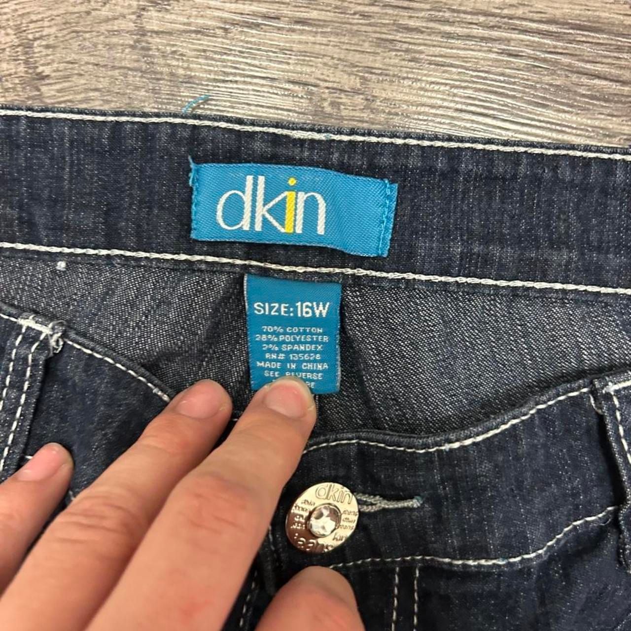 Dkin Embroidered Denim Shorts Size 16W Dark Wash Y2K Jorts 5
