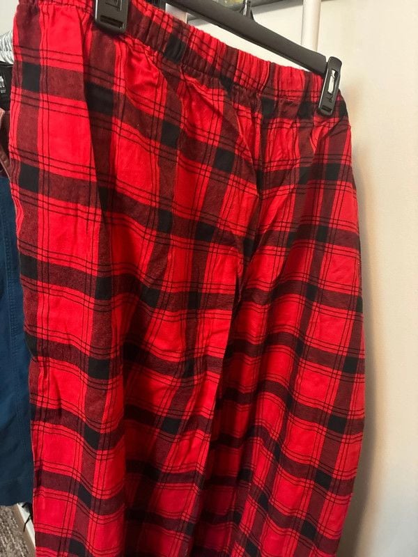 Women’s nwt 2 piece pajama set red plaid Christmas wondershop 1x 5