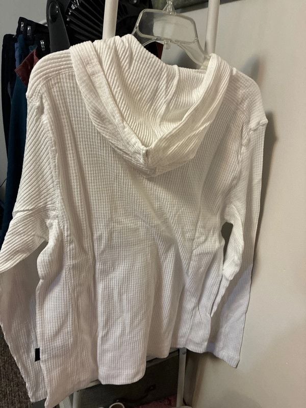 Men’s Nwt Kenneth Cole white medium waffle knit hoodie long sleeve shirt 6