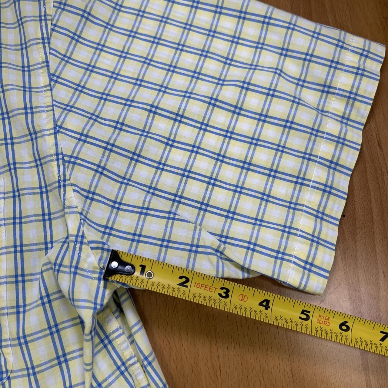 IZOD Plaid Short Sleeve Button-Up Shirt Size L Yellow Blue 7