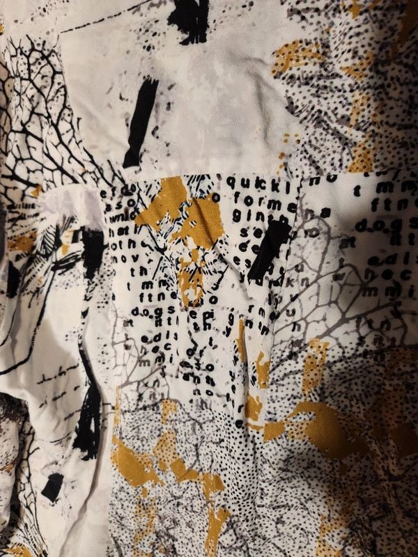 Simply Art by Dolcezza Extra Large Monochromatic Abstract Script "Art to Wear" Button-Up 8