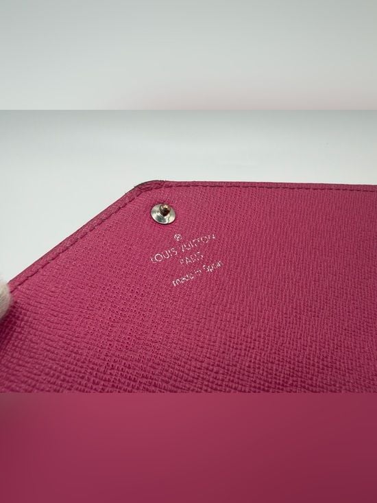 Louis Vuitton Sarah Wallet Noir Epi Leather with Pink Interior 10