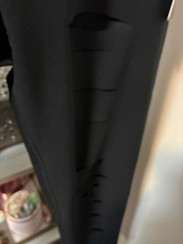 Women’s nwt m 90 degree by reflex black ripped style capri leggings nwt 3