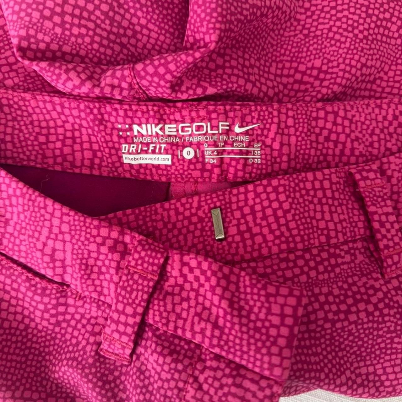 Nike Golf Dri-FIT Shorts Size 0 Pink Micro Print Athletic 4