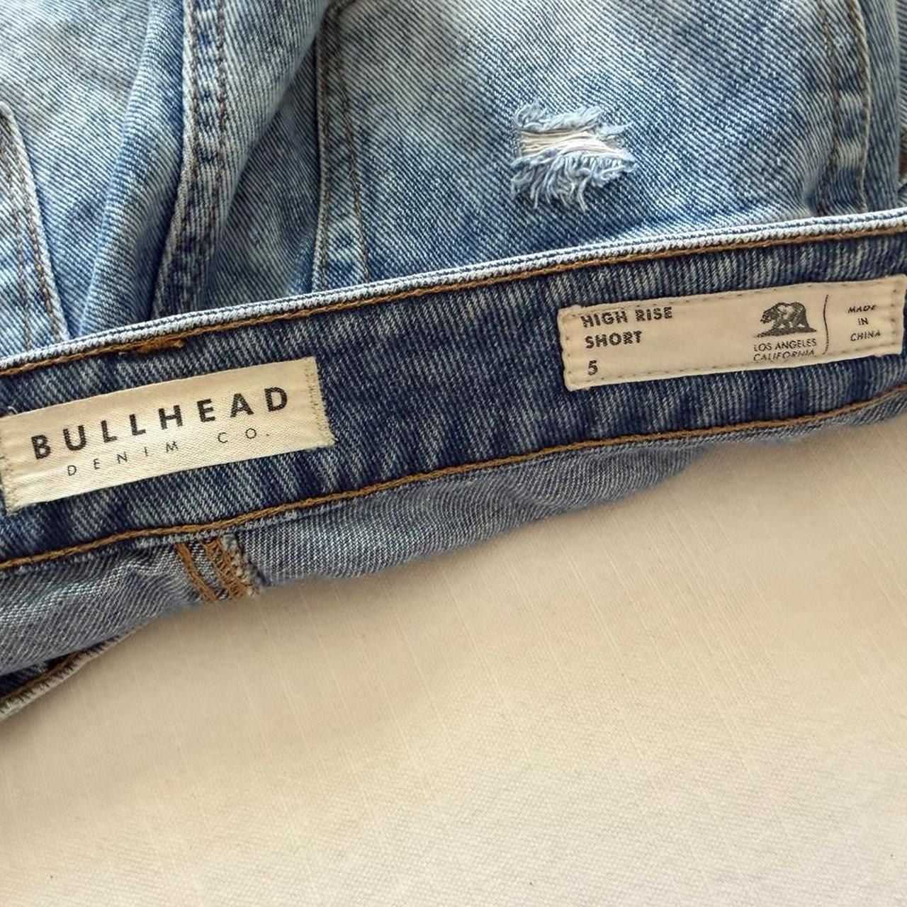 Bullhead Denim Co. High Rise Shorts Size 5 Distressed Light Wash 4
