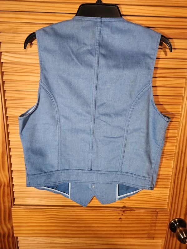 Vintage 1970s "Separate-Lees by Lee" Blue Denim Tailored Vest 7