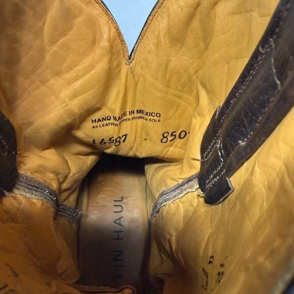 Tin Haul “Don't Fence Me In" 14-020-0007-0081 Western Boots Size 8.5 D 11