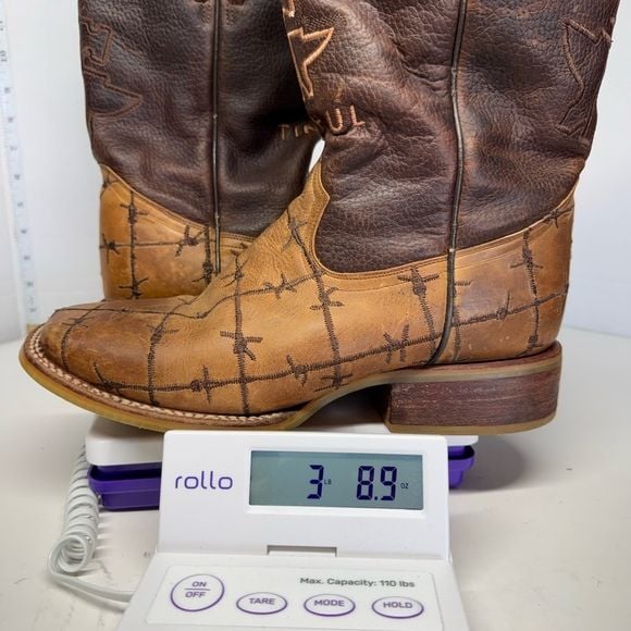 Tin Haul “Don't Fence Me In" 14-020-0007-0081 Western Boots Size 8.5 D 12