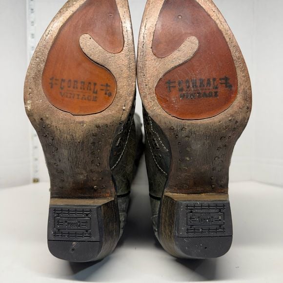 Corral Women’s Distressed Grey Glitter Inlay Boots A2963 Size 6.5 M 7