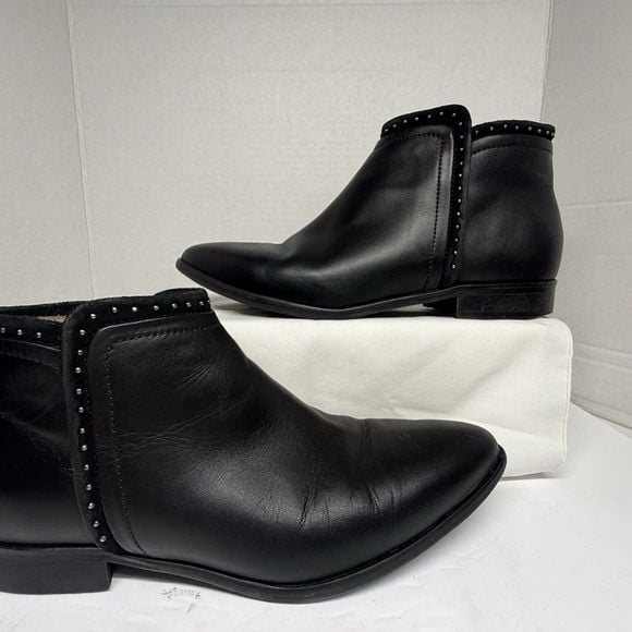 ITALEAU Black Leather Micro-Stud Ankle Boots (EU 39 / US 8.5–9) ITA-1125 5