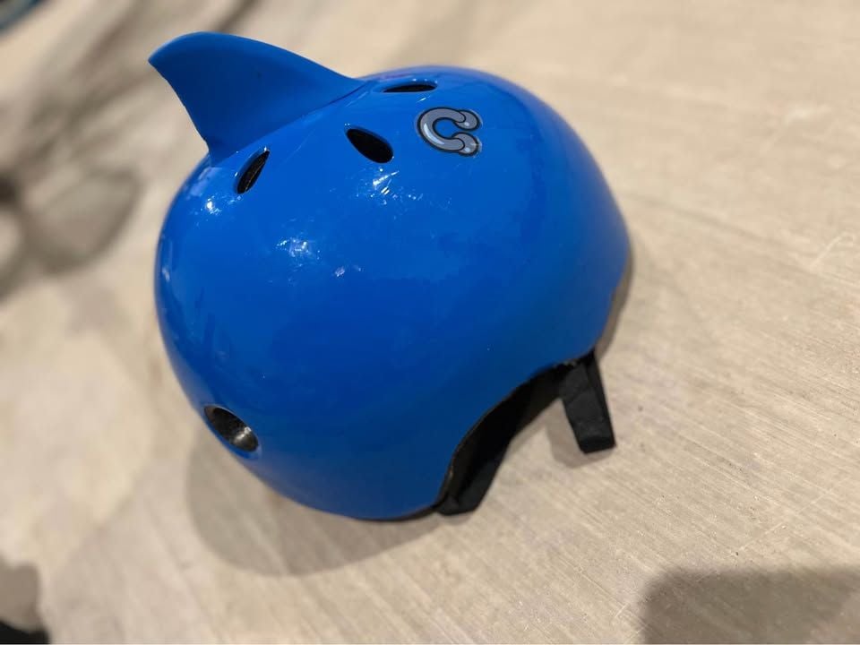 Casco Raskullz Tiburón 3D - Protección con Estilo para Niños. (talla "Child" (5-8 años) 5