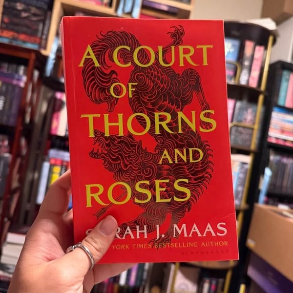 A Court of Thorns and Roses by Sarah J. Maas