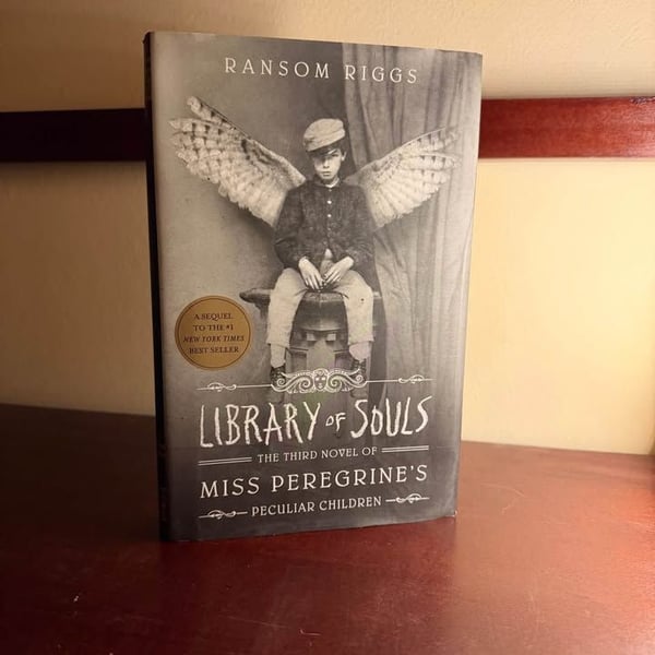 Ransom Riggs Library of Souls Miss Peregrine's Peculiar Children Book
