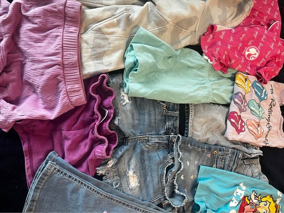 girls preowned clothing lot size 5 6