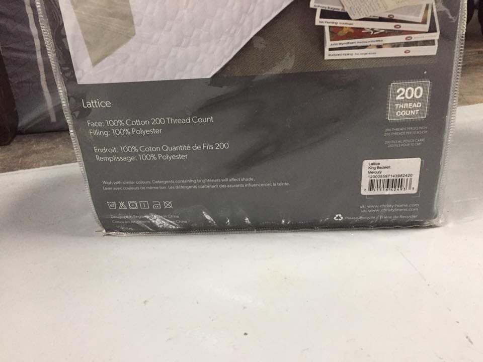 King Bedskirt 2