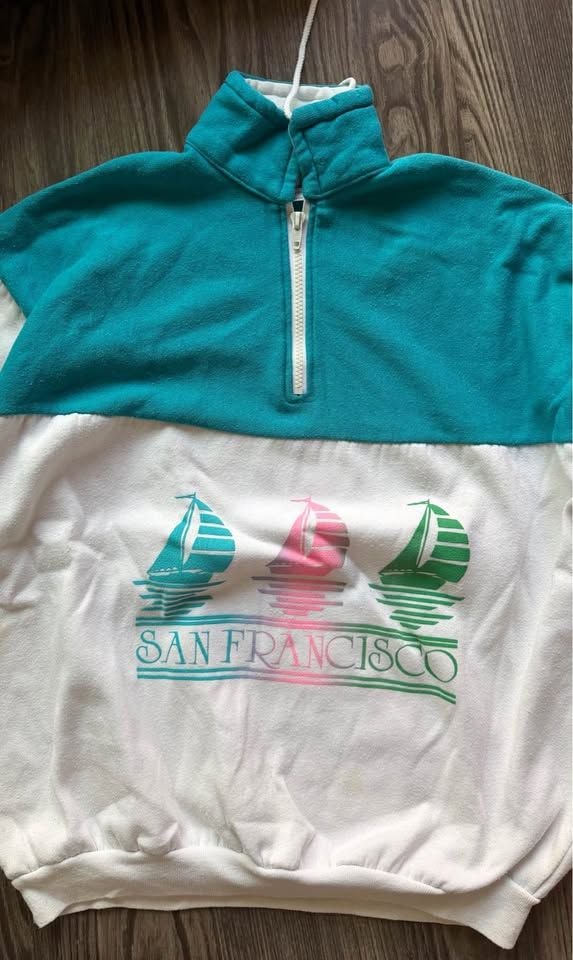 Vintage 80s California Sweatshirt 8