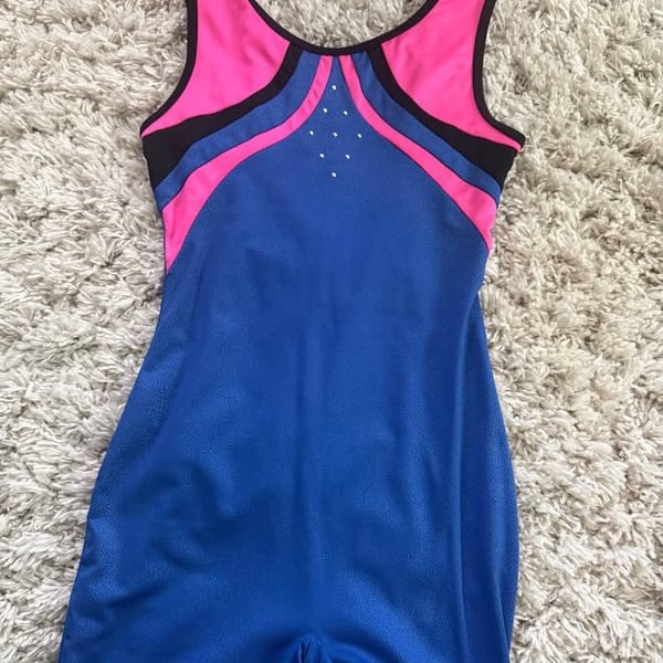 Gymnastics clothes for girls