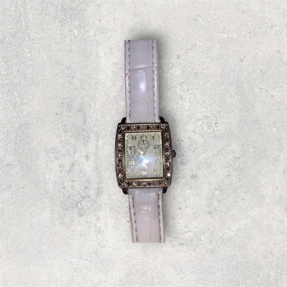 Y2K Women's Quartz Rectangular Crystal Bezel Watch with White Strap 2