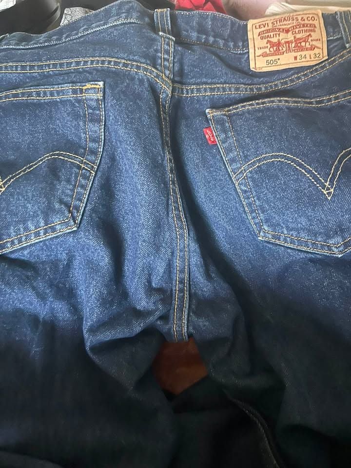 Levi's 505 Regular Fit Jeans W34 L32 4