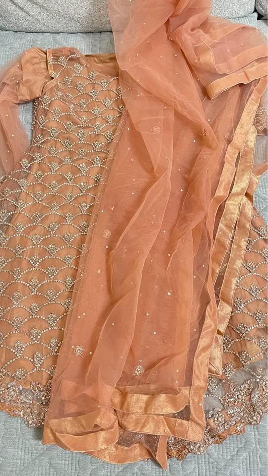 Pakistani Indian wedding party eid heavily embroidered peplum dress 3pc L-M size 7