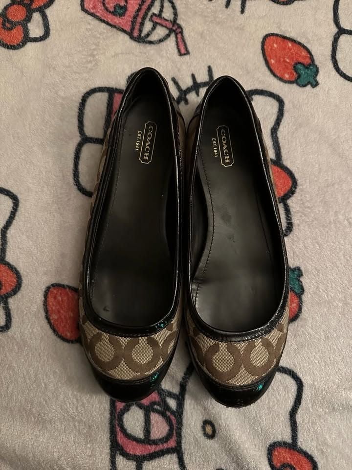 Size 9 Coach Signature C Brown Patent Leather Trim Ballet Flats 6