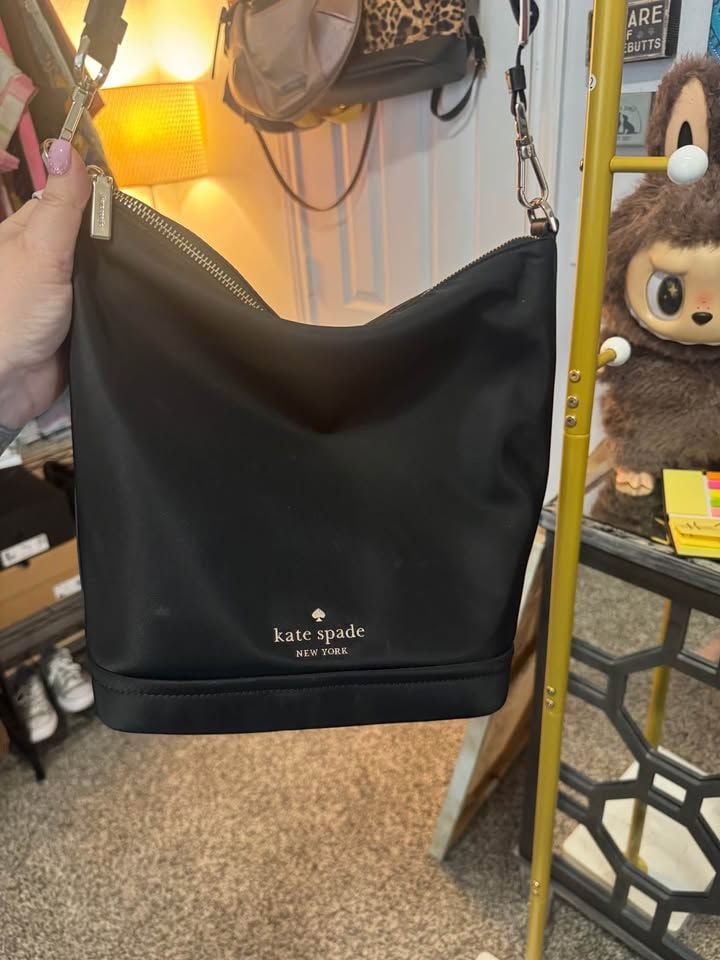 Kate spade bag 5