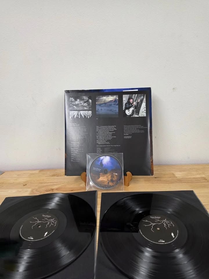 Steve Hackett – At the Edge of Light – 2LP + CD Vinyl Set 2